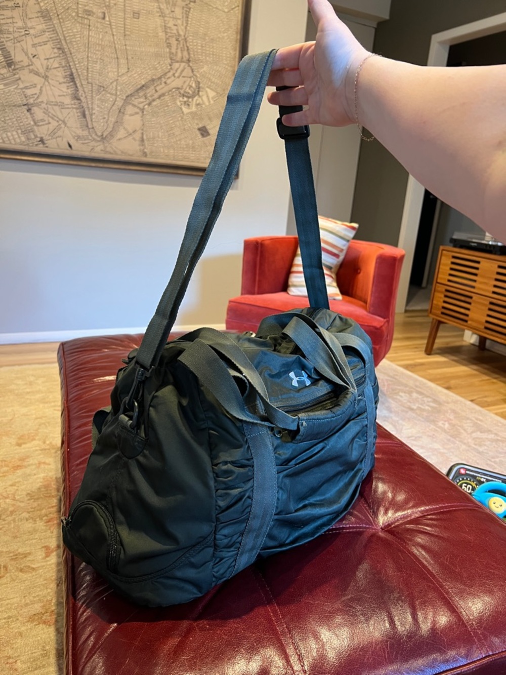 Under Armour Teal Duffel Bag with Light Blue Logo - Picture 5 of 13